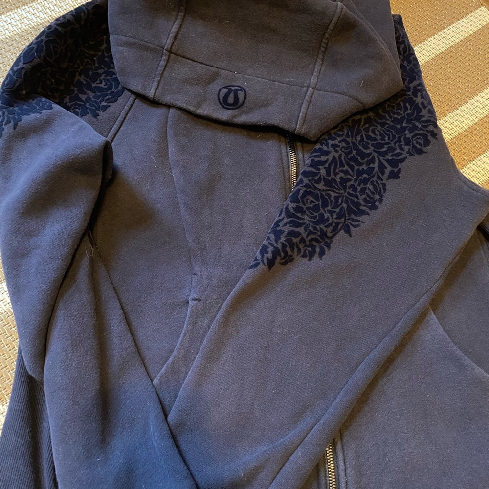 Lululemon Sweater!